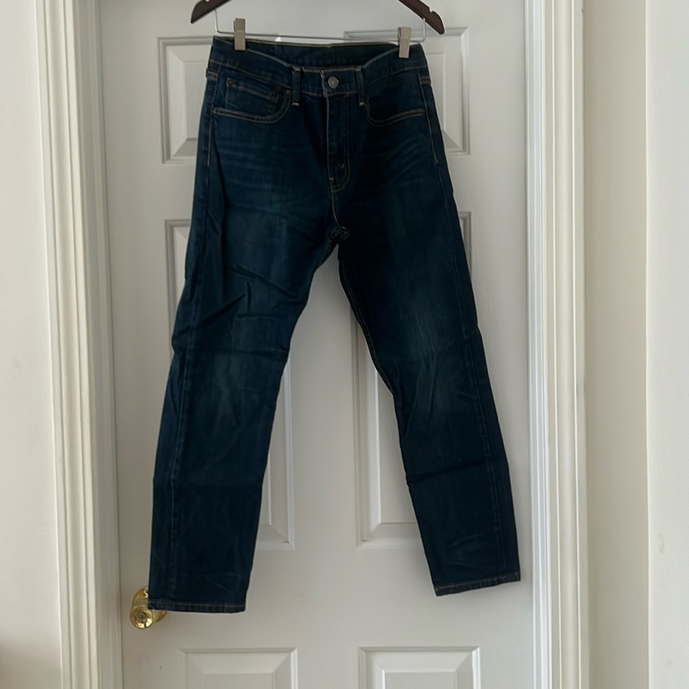 Men’s Levi jeans